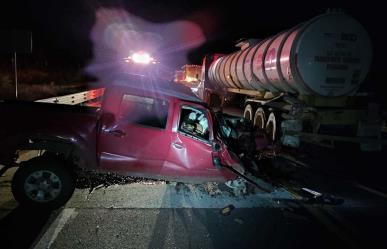 Accidente deja dos muertos en Cadereyta