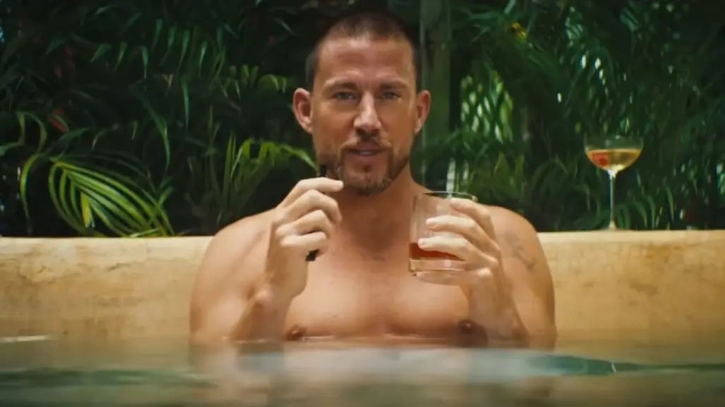 Channing Tatum revela que se enfermó por beber agua de una piscina en México