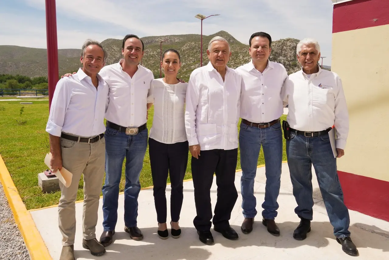Sheinbaum promete continuidad a Agua Saludable para La Laguna