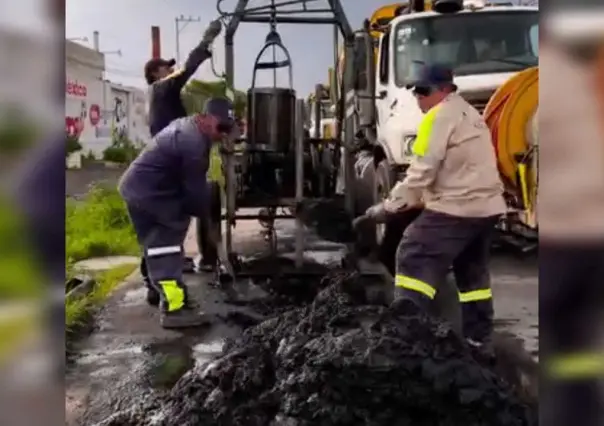 Perforan tapón de azolve en Chalco, busca CAEM acabar con inundaciones (VIDEO)