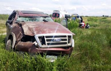 Volcadura carretera acaba con la vida de una señora de 65 años