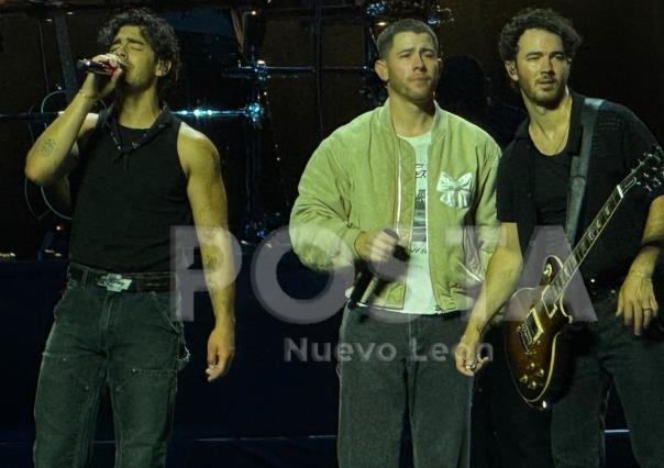 Jonas Brothers provocan locura en su regreso a Monterrey