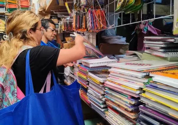 Feria del regreso a clases Iztapalapa con grandes descuentos en útiles escolares