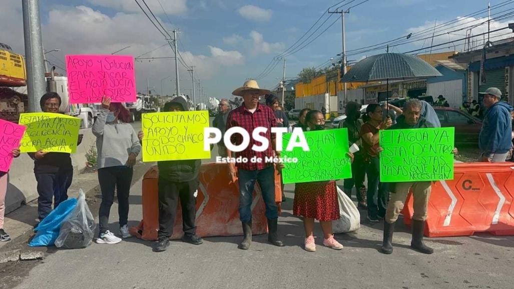 ¡Otra protesta en Chalco! Exigen ayuda por inundaciones en San Miguel Jacalones