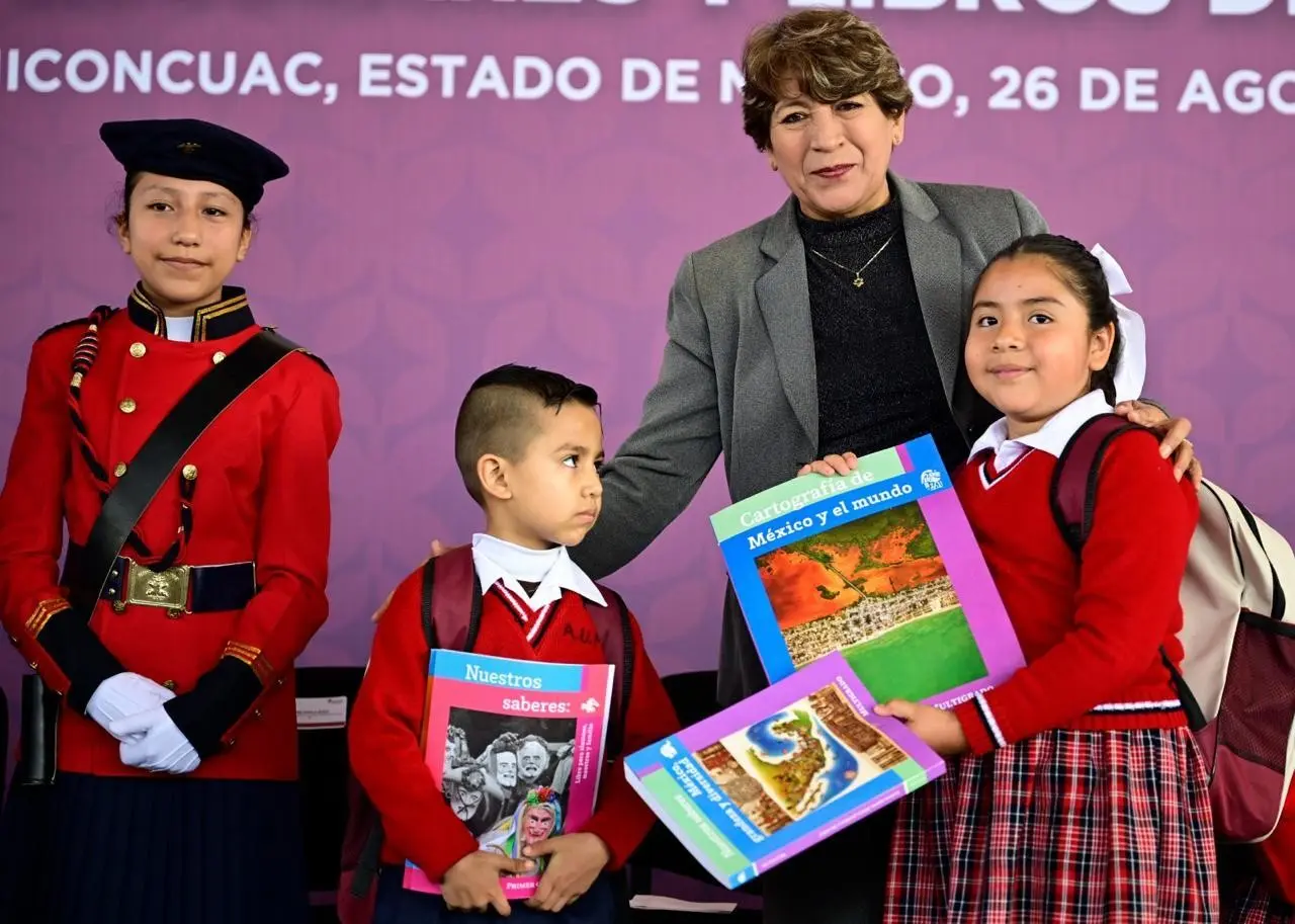 Casi 3 millones de estudiantes fueron beneficiados con la entrega de libros. Imagen: GEM