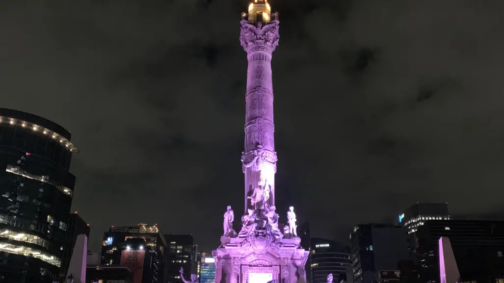 Trabajadores del Poder Judicial se concentran en el Ángel de la Independencia