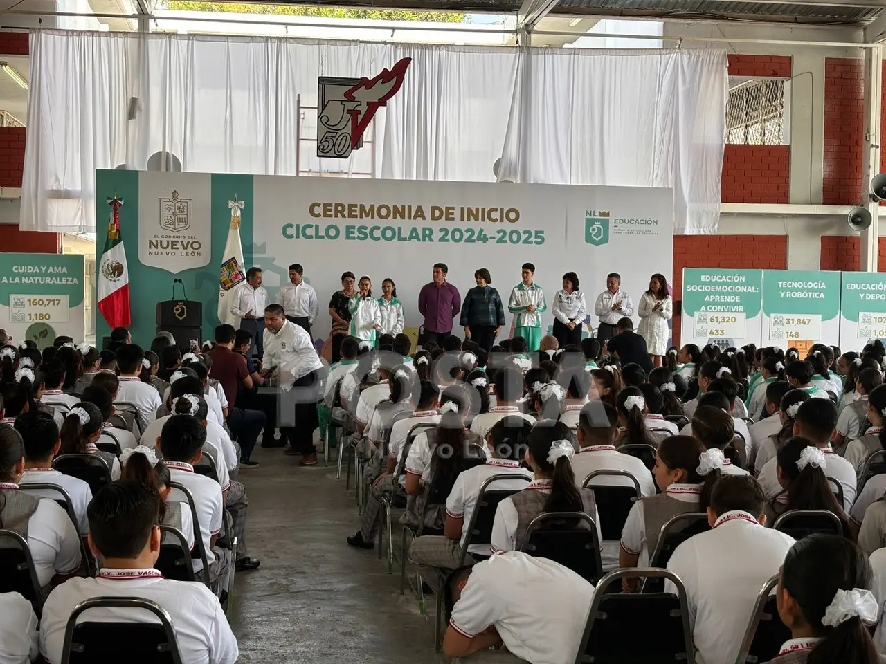 El gobernador Samuel García en la inauguración del Ciclo Escolar 2024-2025. Foto: Brenda Reza.