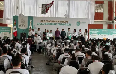 Arranca ciclo escolar 2024-2025 con más de un millón de alumnos de NL