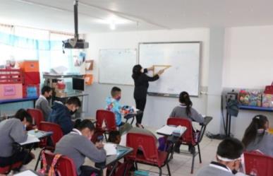 Regresan 24 millones de alumnos a clases en México