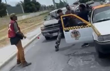 Machete, cinto y puños, se dan con todo en la carretera a Reynosa en Guadalupe