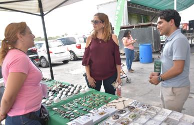 Emprendedores de Apodaca promocionan sus productos en Circuito del Emprendedor