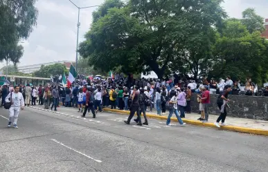 ¡Trabajadores y estudiantes contra la reforma al Poder Judicial! Marchan en C.U.