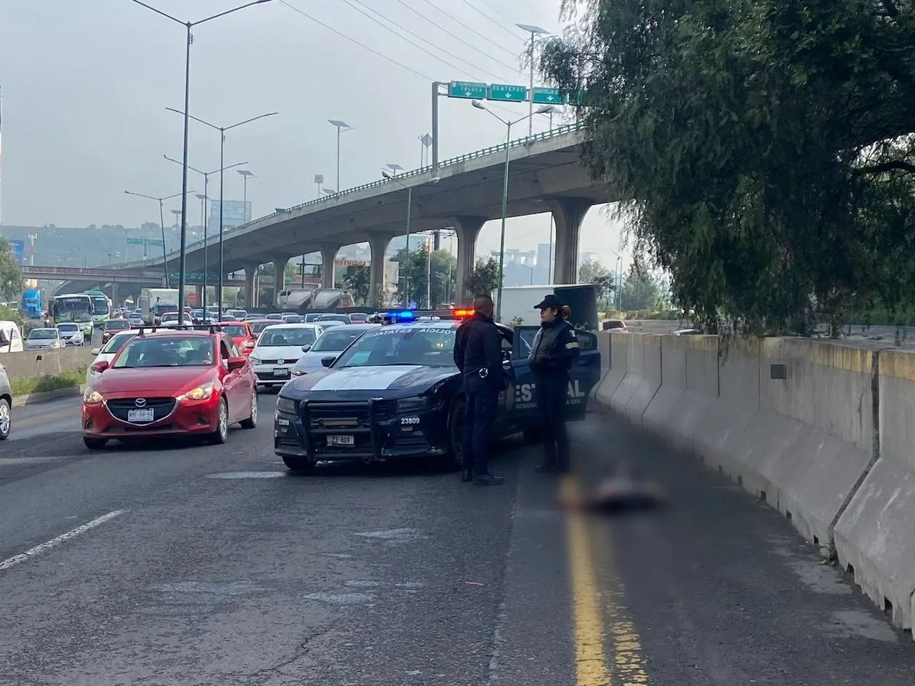 La policía estatal resguardó el cuerpo de la víctima. Imagen: Cortesía.