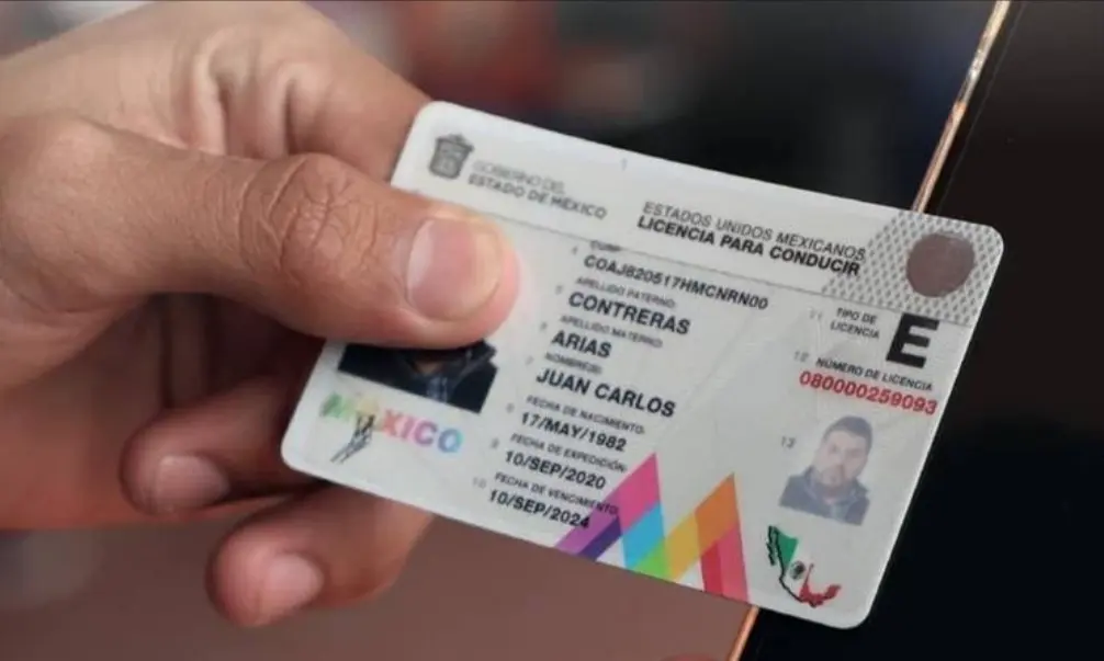 En el Edomex existen unidades móviles para tramitar la licencia de conducir. Imagen Ilustrativa: RRSS