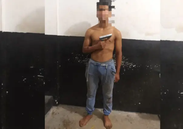 Detienen a joven ebrio por amenazas con una pistola de juguete en Tizimín