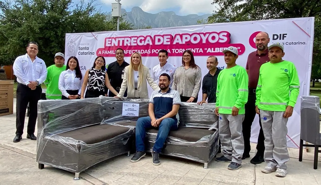 Santa Catarina entrega apoyos a familias afectadas por la tormenta Alberto