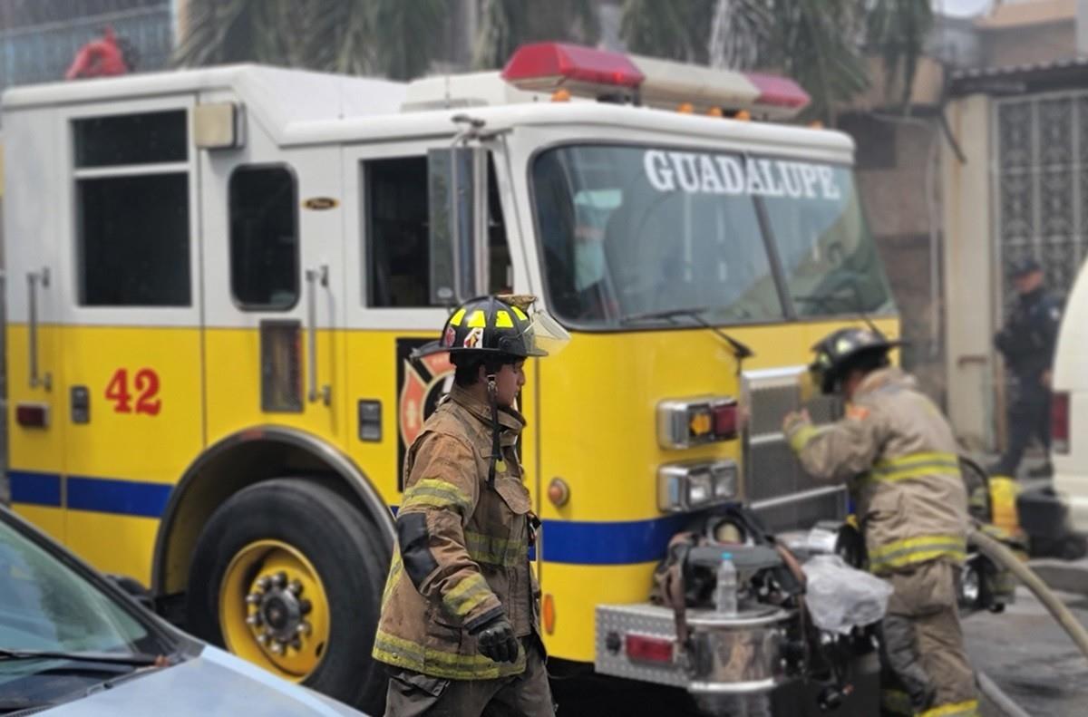 Se incendia casa en la colonia América Obrera de Guadalupe