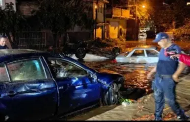 Tromba causa destrucción en Tejupilco tras desbordamiento de un río