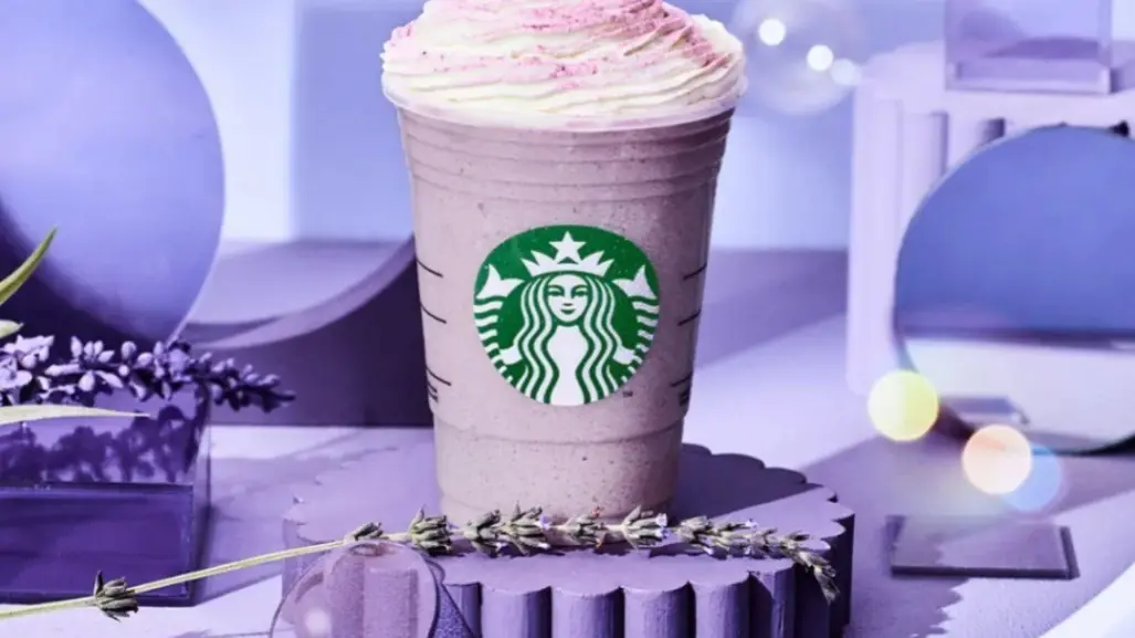 Pone Starbucks bebidas de Lavanda en promoción; ¿Cómo aprovecharla?