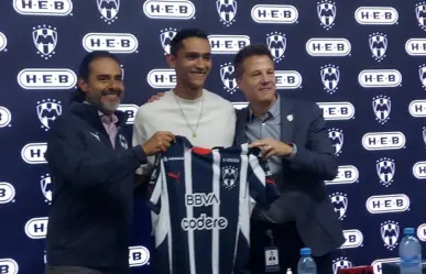 Presentan a Fidel Ambriz como nuevo refuerzo de Rayados