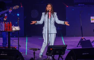 Ofrece Ana Gabriel una lluvia de éxtasis a regios