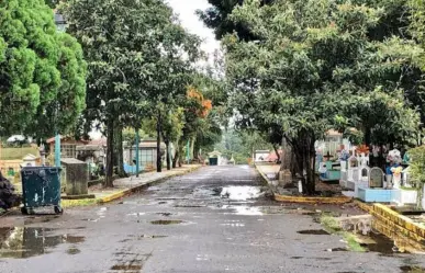 Colectivos piden reanudar construcción de panteón forense en Veracruz