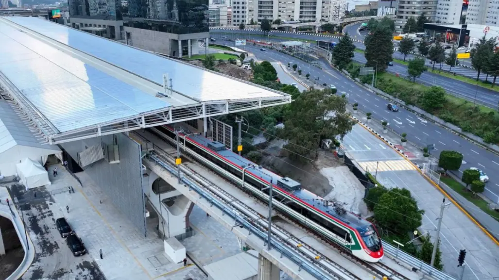 AMLO y Claudia Sheinbaum inauguran estación Santa Fe del Tren El Insurgente