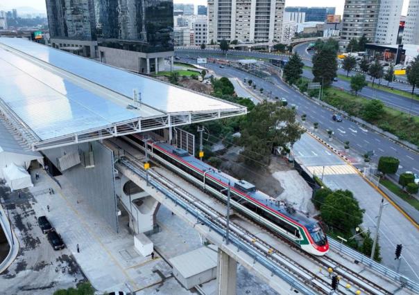 AMLO y Claudia Sheinbaum inauguran estación Santa Fe del Tren El Insurgente