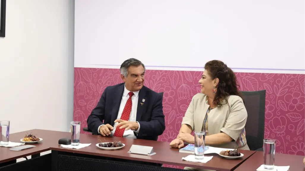 Se reúnen el gobernador y la presidenta del DIF Tamaulipas con Clara Brugada