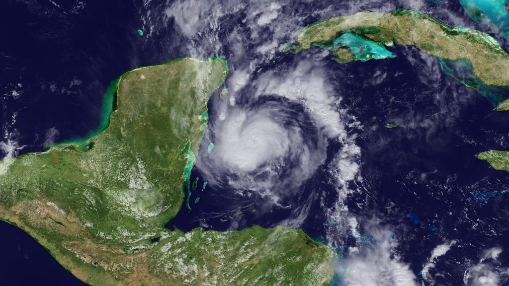 Alerta en el Atlántico: Potencial huracán amenaza la Península de Yucatán