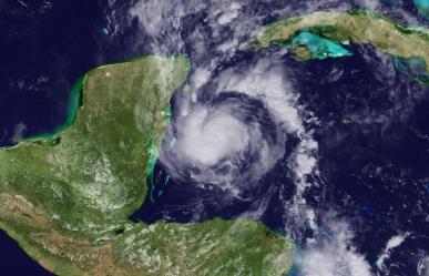 Alerta en el Atlántico: Potencial huracán amenaza la Península de Yucatán