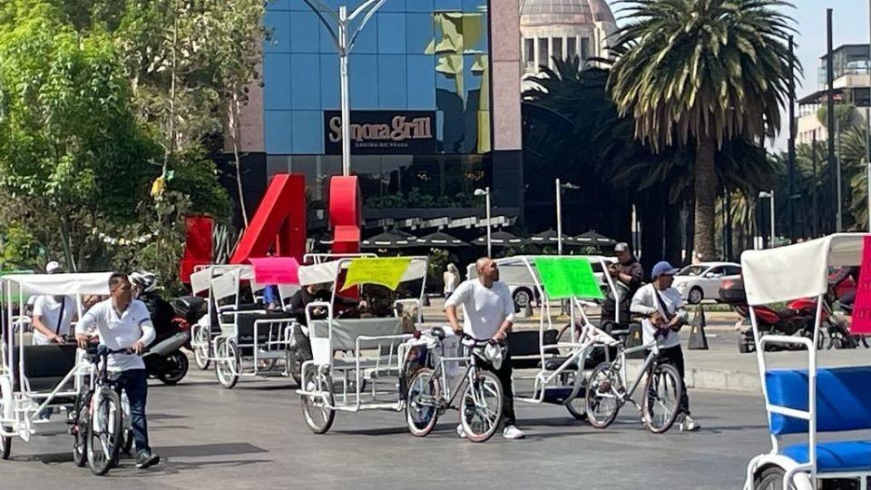 Foto: Bicitaxis en Reforma