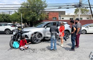 Choque de motos provoca caos en la colonia Roma