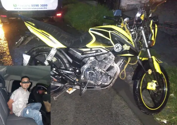 Detienen a hombre con motocicleta robada en la colonia Los Cometas en Juárez