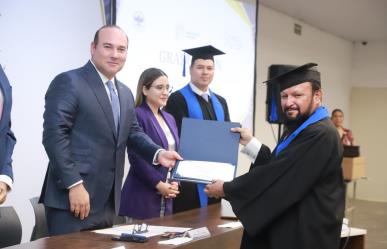 Arturo Salinas celebra éxito de segunda generación de maestría judicial