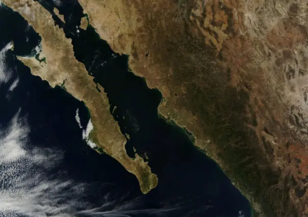 La Península de Baja California se separa 4 cm al año de México