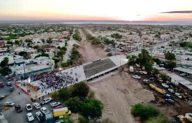 Abren paso vehicular en Puente Colosio