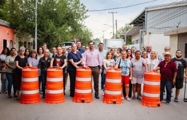 David de la Peña inaugura primera etapa de repavimentación de Huajuquito