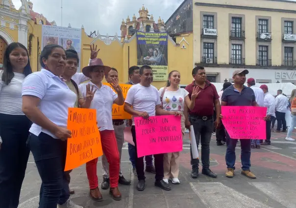 Juventudes Morena marchan a favor de reforma al Poder Judicial en Xalapa