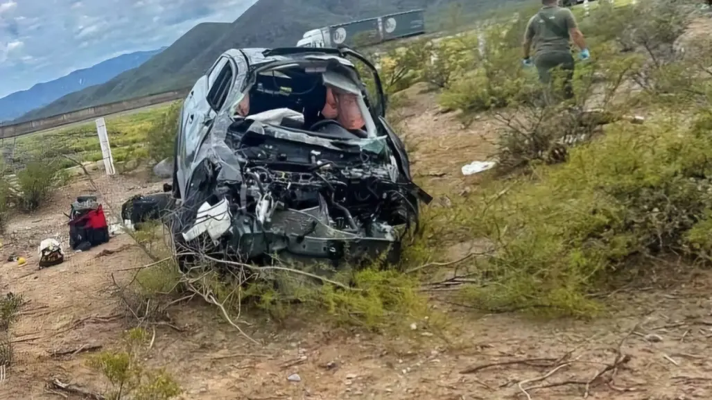 Muere un hombre al volcar en la autopista Durango - Gómez Palacio