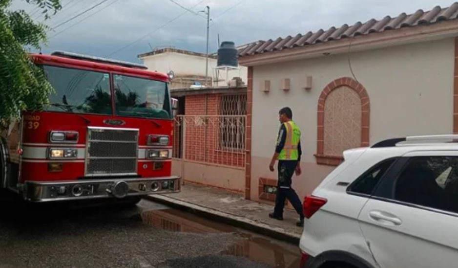 Controlan explosión en vivienda en Ampliación Los Ángeles en Torreón