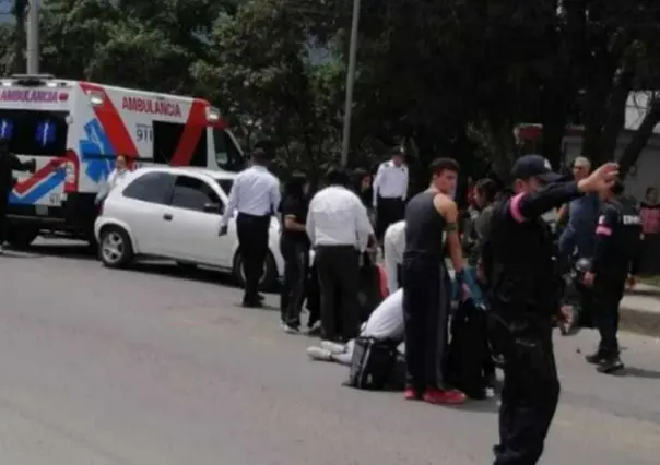 Trágico atropello en Huixquilucan; muere una estudiante y otra está grave