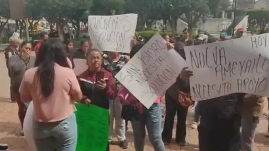 Protesta en Lerma por inundaciones en Nueva Ameyalco (VIDEO)