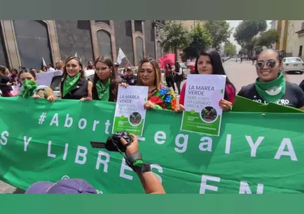 Protesta feminista exige reformas en la legislación sobre aborto en el Edomex