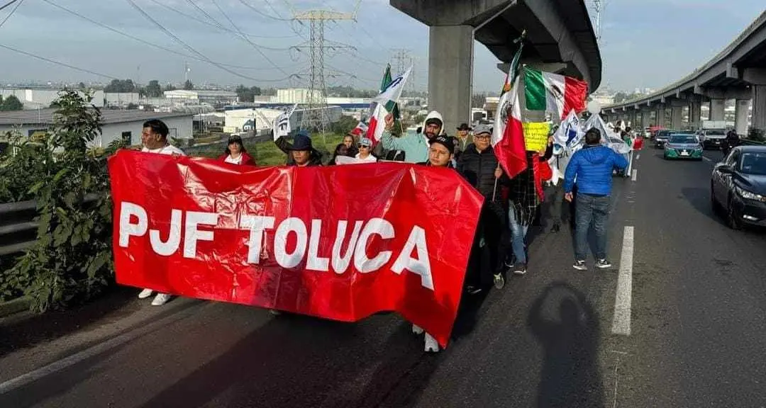 Caravana por la Justicia recorre la México-Toluca en contra de la Reforma