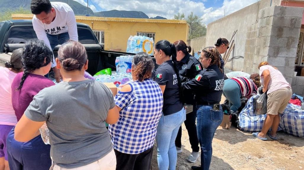 Autoridades llevan apoyos a afectados por lluvias en Viesca