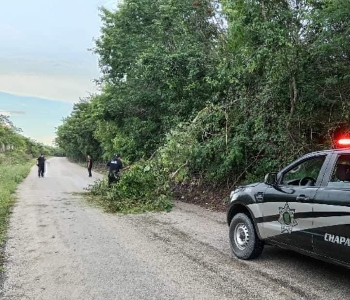 Alertan a conductores de la vía Chapab-Mama