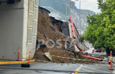 Continúa derrumbe del puente Morones Prieto en San Pedro