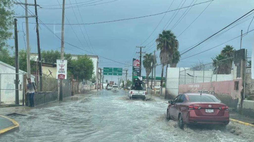 Lluvia provoca caos vial en Reynosa