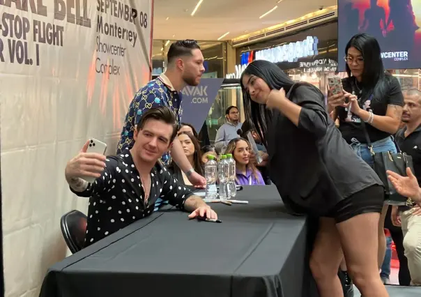 Consiente Drake Bell a fans regios con firma de autógrafos (VIDEO)